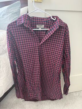 Express button down